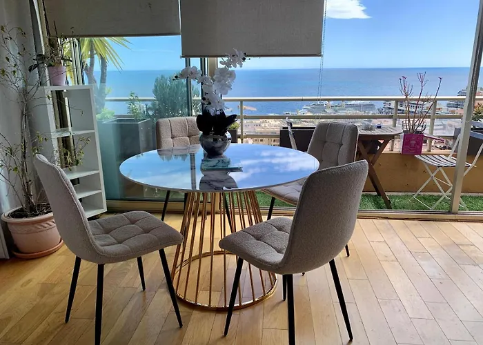 Panoramic Monaco View, Bnbrickeys 아파트